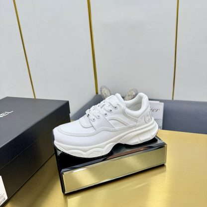 Chanel men's and women's couple's pure white classic sports fashion casual dad shoes - Image 2