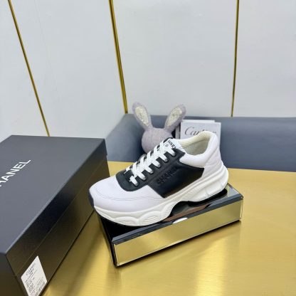 Chanel men's and women's couple's white mix and match black classic sports casual dad shoes - Image 2