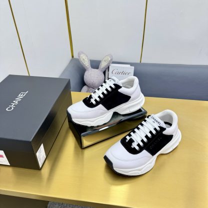 Chanel men's and women's couple's black mix and match white classic sports casual dad shoes - Image 2