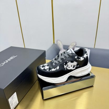 Chanel unisex couple's black and white casual dad shoes - Image 2