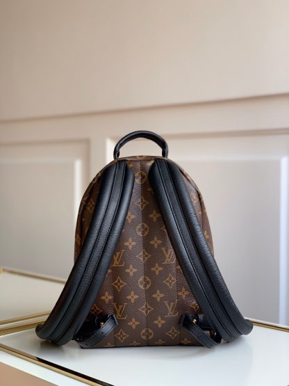 Louis Vuitton cruise 16 series m44870 medium color matching backpack - Image 2