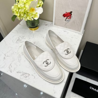 Chanel early spring white matte new temperament loafers - Image 2