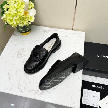 Chanel early spring black matte new lady temperament loafers - Image 2