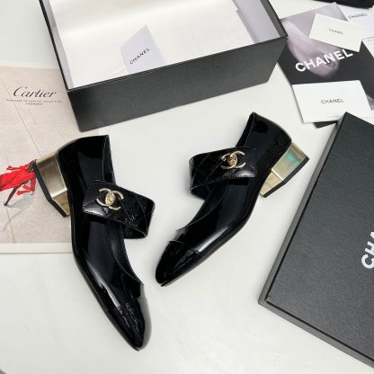 Chanel early spring new black round pointed toe small leather shoes heel height 2.5cm - Image 2