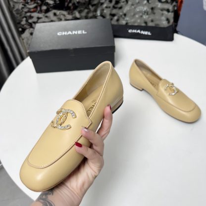 Chanel Early Spring Dance Shoes Series Small Round Toe Slimming Apricot Loafers - Image 2