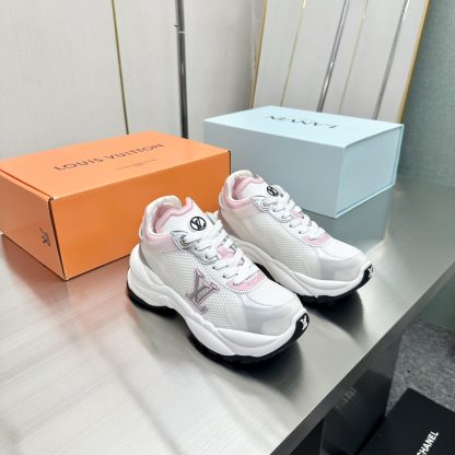 Louis Vuitton Run 55 sneakers - Image 2