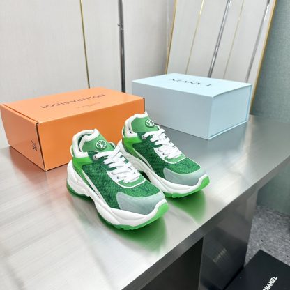 Louis Vuitton Run 55 sneakers - Image 2