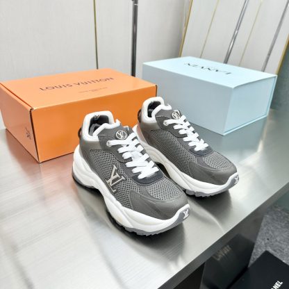 Louis Vuitton Run 55 sneakers - Image 2