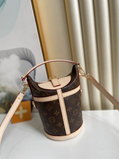 Louis Vuitton DUFFLE round potato chips bag - Image 2