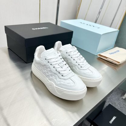 Louis Vuitton platform casual sneakers - Image 2