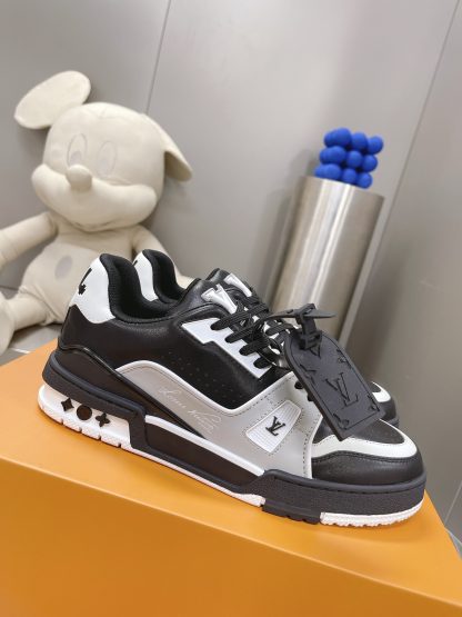 Louis Vuitton Limited Edition Retro Basketball Sneakers - Image 2