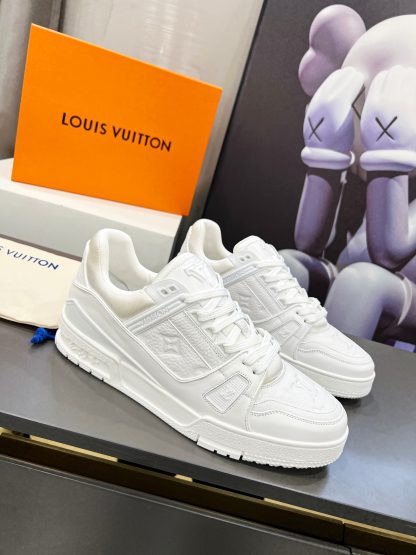Louis Vuitton's popular skateboard shoes - Image 2