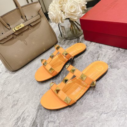 VALENTINO studded sandals - Image 3