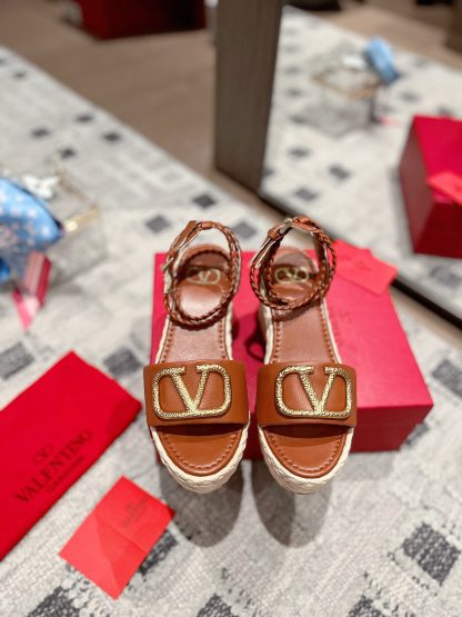 VALENTINO exquisite V-buckle braided hemp rope wedge sandals - Image 2