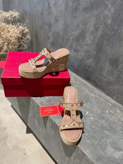 VALENTINO Studded hemp rope wedge sandals - Image 2
