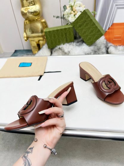 Gucci platform slippers - Image 3