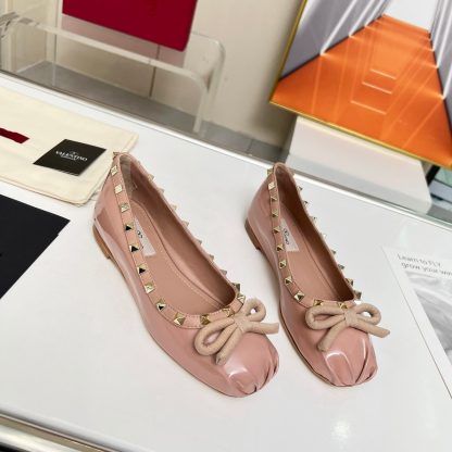 VALENTINO Simple Versatile Bow Studded Flat Casual Shoes - Image 2
