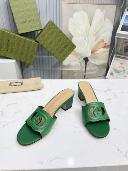 Gucci Interlocking G slide sandals - Image 2