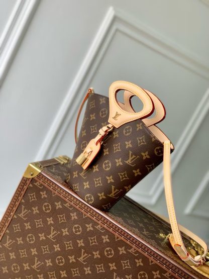Louis Vuitton Spring/Summer Show Rivage BB Handbag - Image 2
