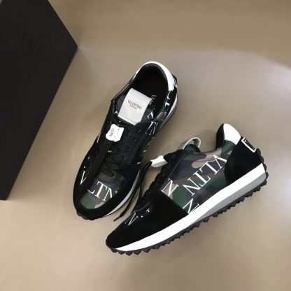VALENTINO Classic camouflage pattern casual sneakers - Image 2