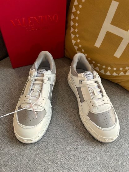 VALENTINO refined couple's casual shoes - Image 2