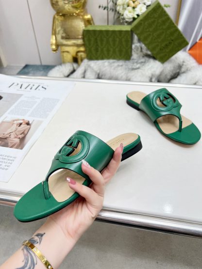 Gucci flip flops - Image 3