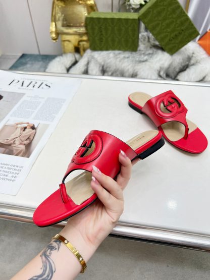 Gucci flip flops - Image 3