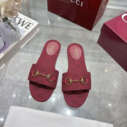 Gucci Horsebit Women's Beach Sandals - Image 2