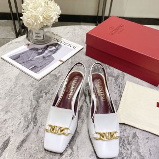 VALENTINO Gold V-chain high-end fashion sandals high heels