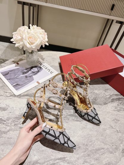 VALENTINO classic gold rivet temperament high heels - Image 3