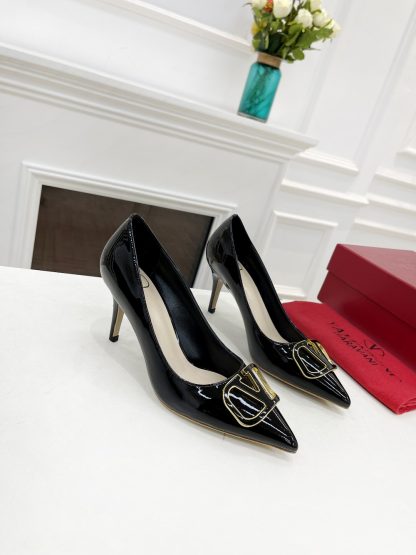 VALENTINO exquisite large V buckle high heels