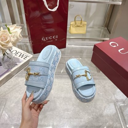 Gucci women's platform sandals - Image 2