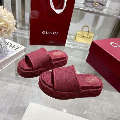 Gucci Women's New GG Platform Slide Sandals - Image 2