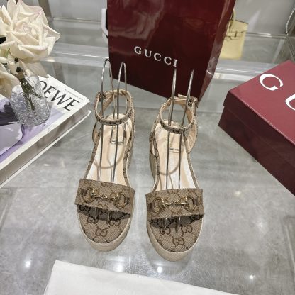Gucci Women's Horsebit Flat Mid-Heel Platform Sandals - Image 2