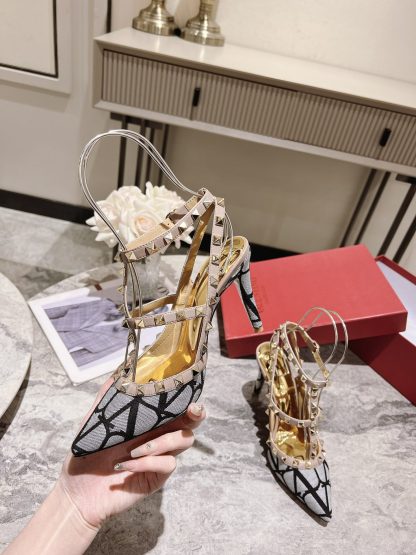 VALENTINO Elegant Studded High Heels - Image 3