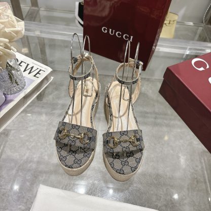 Gucci Women's Horsebit Flat Mid-Heel Platform Sandals - Image 2
