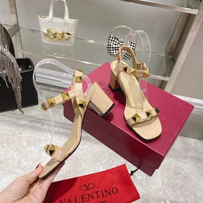 VALENTINO Temperament rivet sandals high heels - Image 3