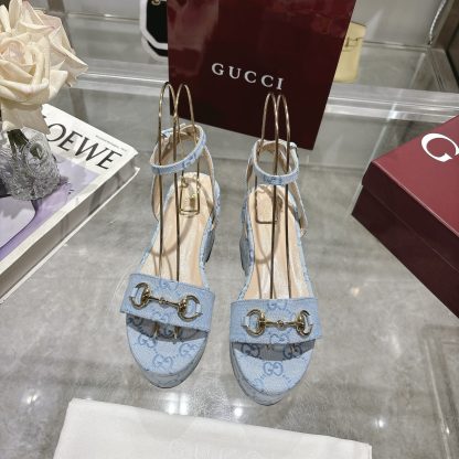 Gucci Women's Horsebit Flat Mid-Heel Platform Sandals - Image 2