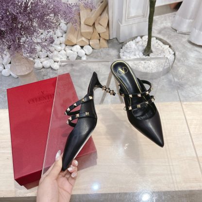 VALENTINO luxury rivet element temperament sandals high heels - Image 3