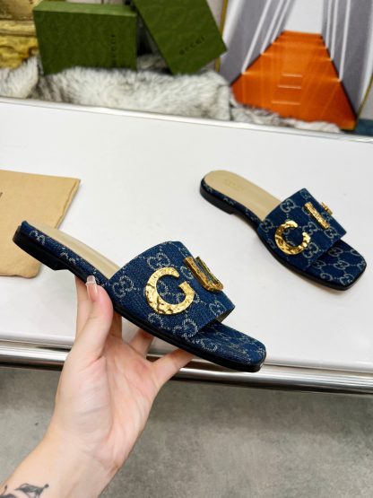 Gucci mid-heel slippers - Image 3