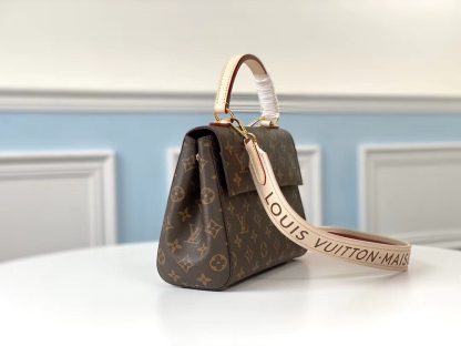 Louis Vuitton Monogram latest autumn and winter new bag - Image 2