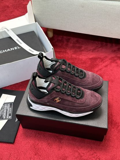 Chanel men's and women's couple's red and brown mix and match classic casual sneakers - Image 2