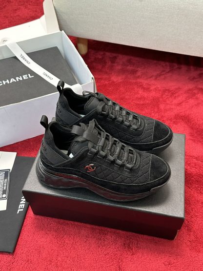 Chanel classic pure black all-match casual sneakers for men and women - Image 2