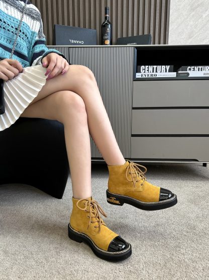 Chanel autumn and winter hit big yellow fashionable simple boots - Image 2