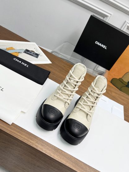 Chanel autumn and winter electric embroidery diamond beige wear-resistant and non-slip Martin boots