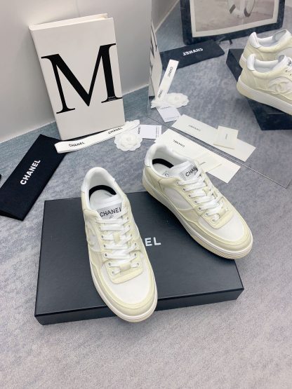 Chanel Spring and Summer Ultra High Quality Light Yellow Fashionable Casual Sports Sneakers - Image 2
