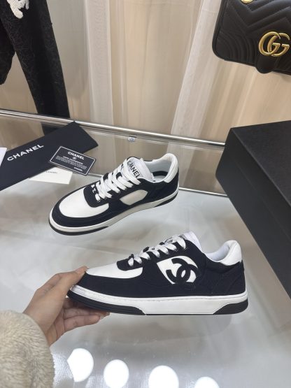 Chanel Spring and Summer Ultra High Quality Black and White Fashionable Casual Sports Sneakers - Image 2