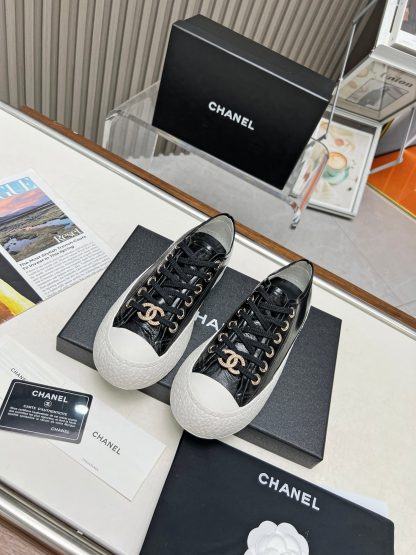 Chanel high-end custom black classic comfortable casual shoes - Image 2