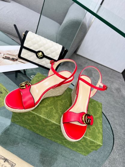 Gucci Straw Platform Sandals - Image 2