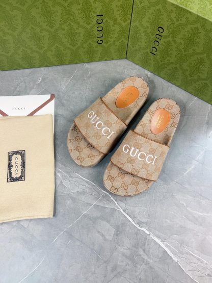 Gucci Spring and Summer Sandals - Image 2